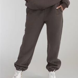 Comfrt Signature Sweatpants (Chocolate)